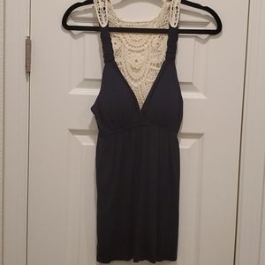 Juniors lace detail top